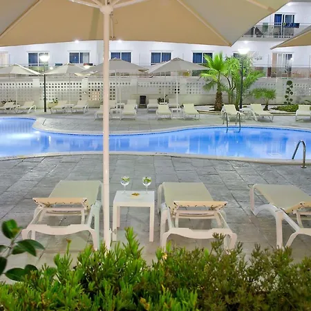 فندق Rentalmar 4*