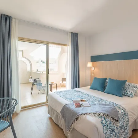 Hotel Family Rentalmar 4*