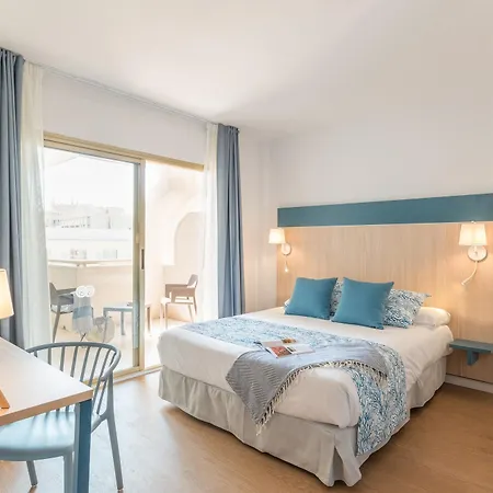 Rentalmar 호텔 4*